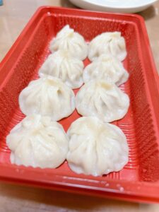 鳳凰餃子ーテイクアウトで小籠包