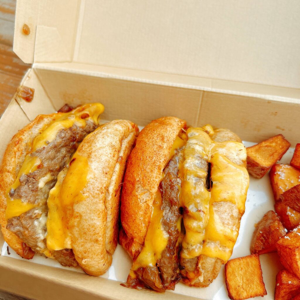 BRISK STAND- 名護│e-ne.okinawa