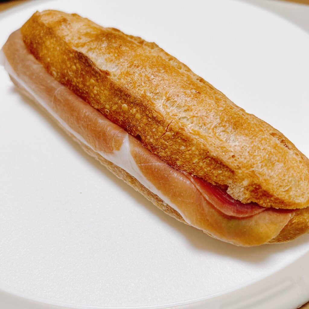 ル·キュイップ（パン屋）-おもろまち│e-ne.okinawa