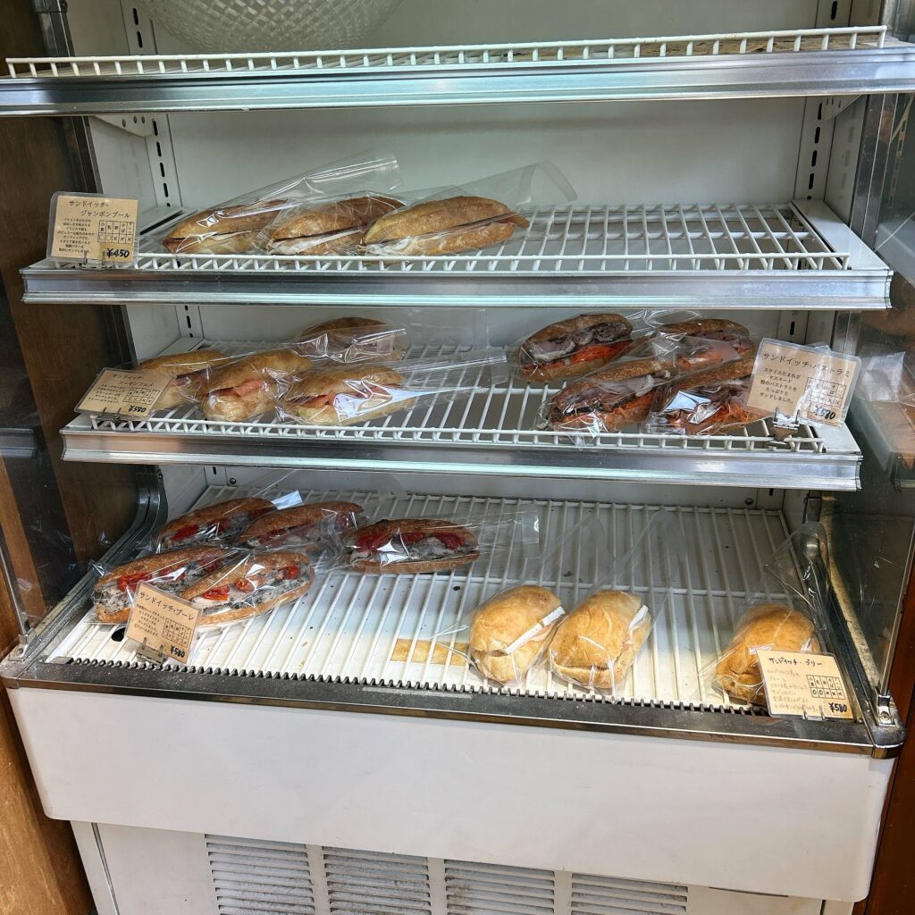 ル·キュイップ（パン屋）-おもろまち│e-ne.okinawa