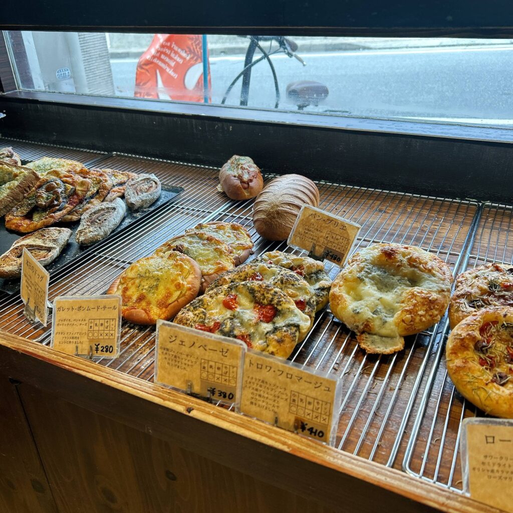 ル·キュイップ（パン屋）-おもろまち│e-ne.okinawa