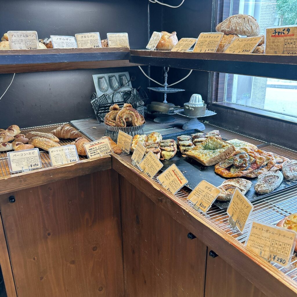 ル·キュイップ（パン屋）-おもろまち│e-ne.okinawa