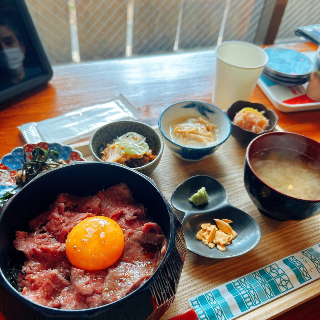 焼鳥居酒屋ポロロ-那覇寄宮│イイネ沖縄